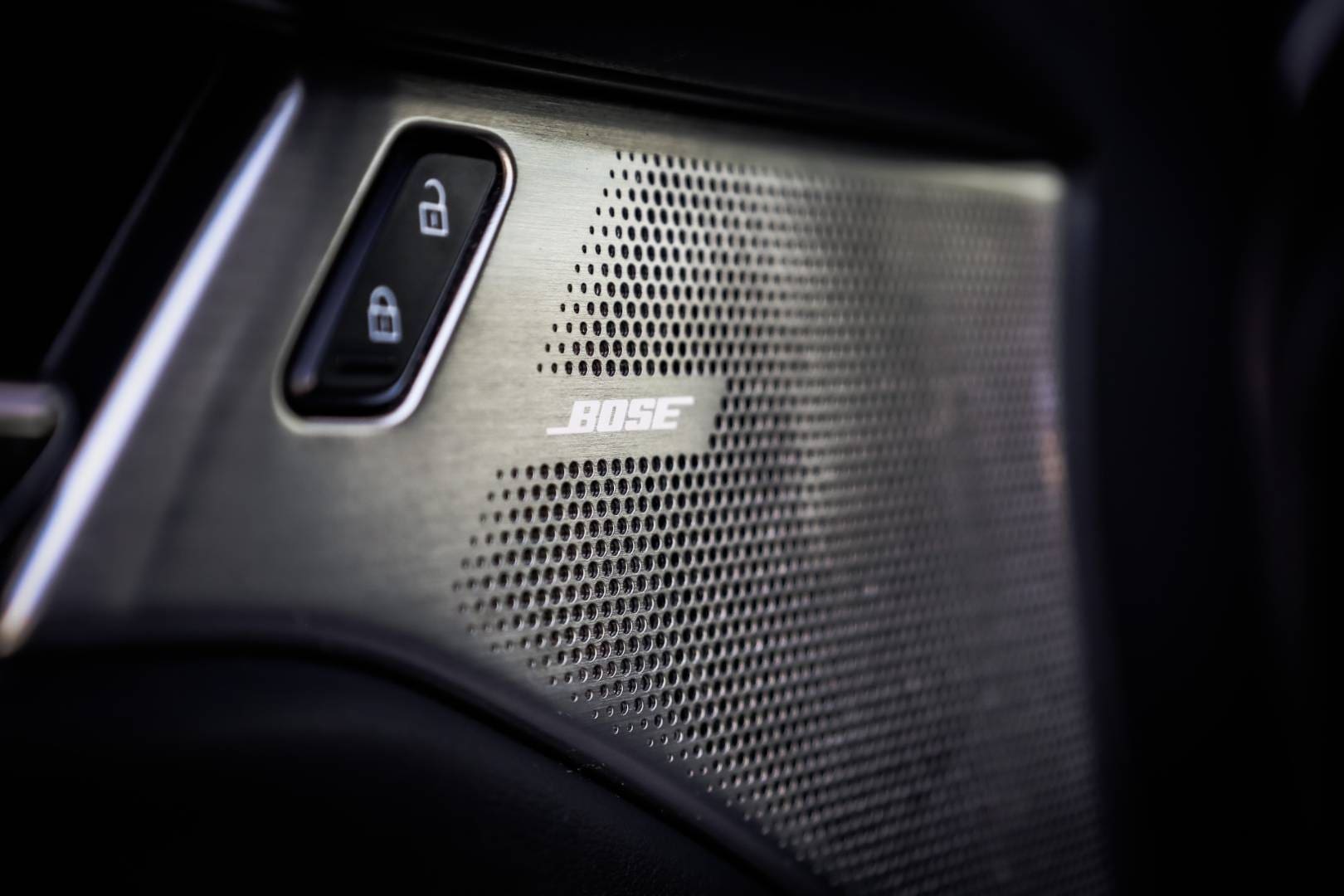 Mazda-3-20-Skyactiv-G122-Homura-39