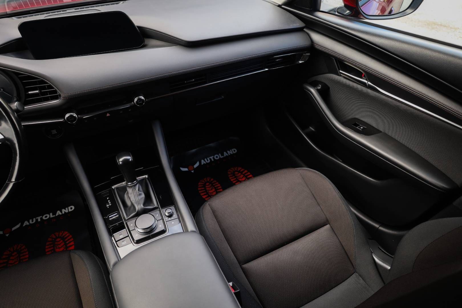 Mazda-3-20-Skyactiv-G150-PlusSafety-AT-13