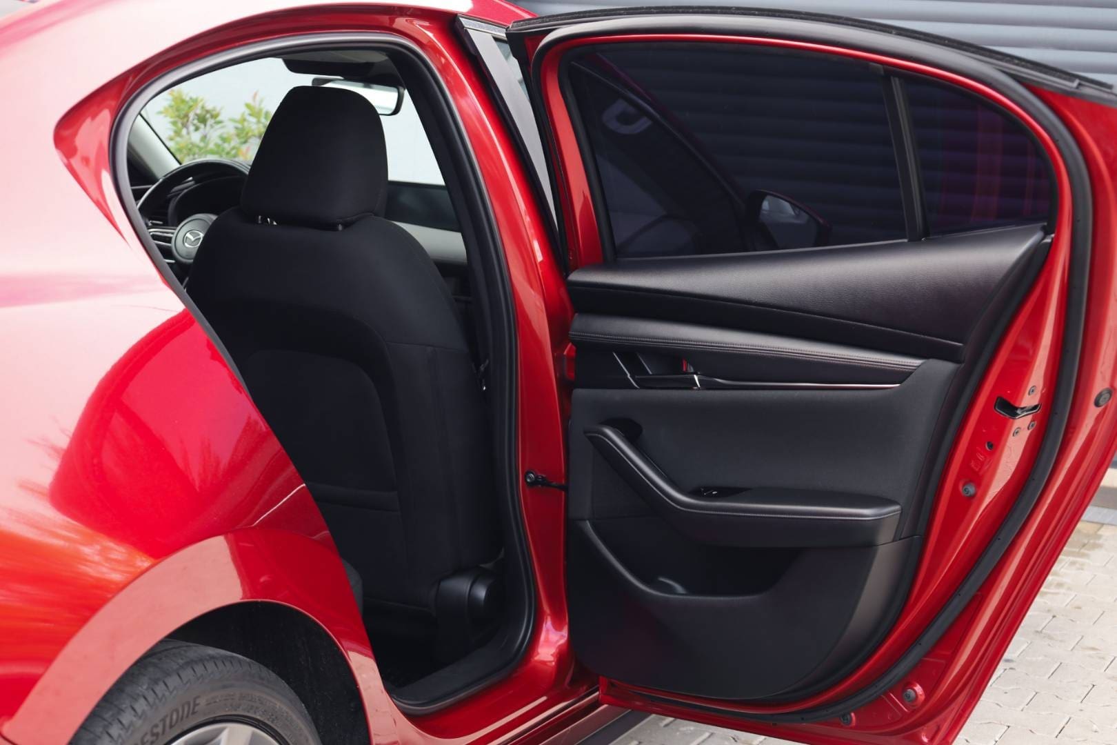 Mazda-3-20-Skyactiv-G150-PlusSafety-AT-41