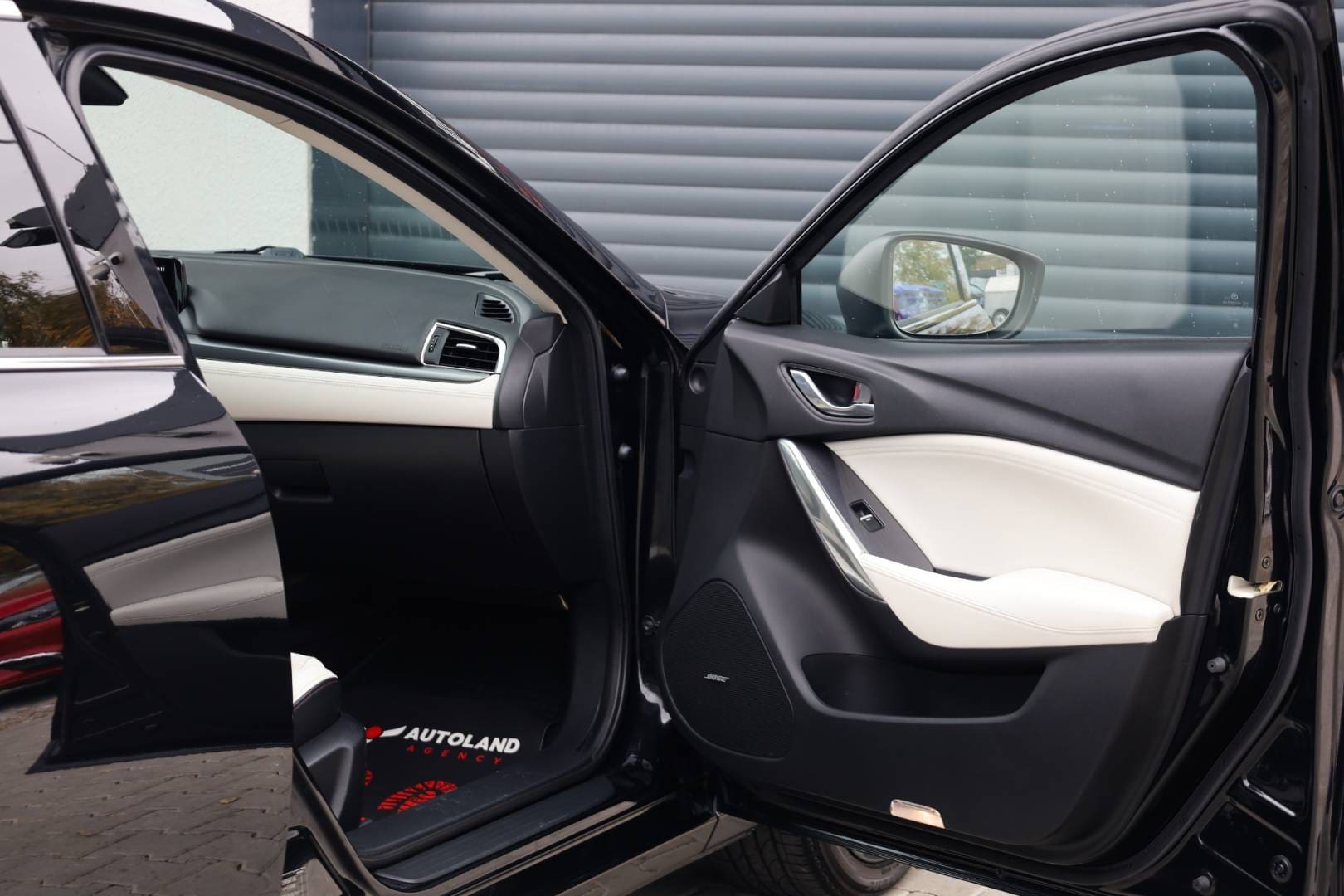 Mazda-6-25-Skyactiv-G-Revolution-TOP-AT-44