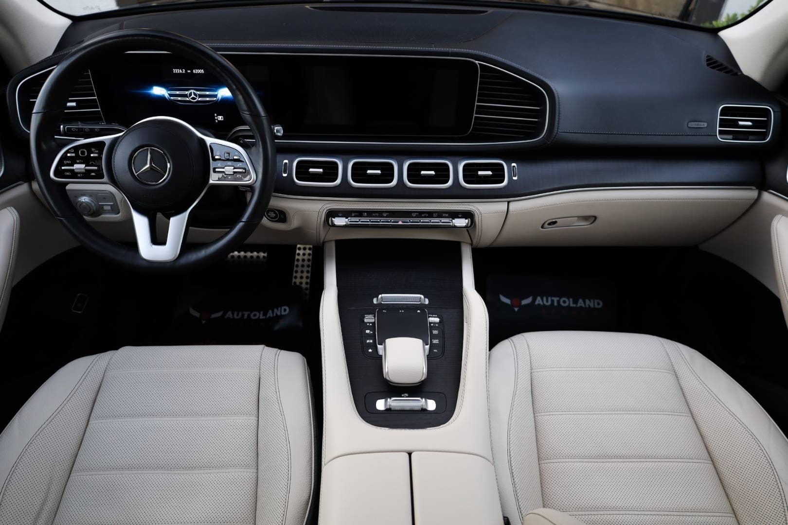 Mercedes-Benz-GLS-400-d-4MATIC-AT-13