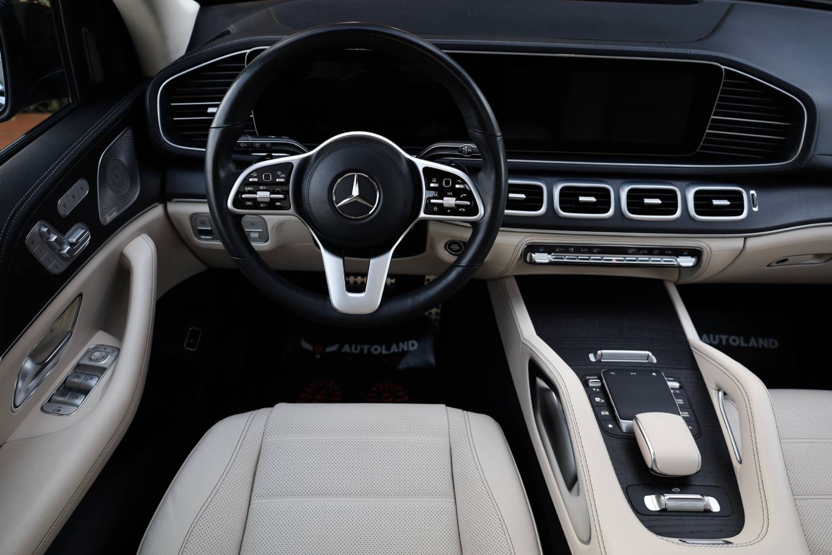 Mercedes-Benz-GLS-400-d-4MATIC-AT-16