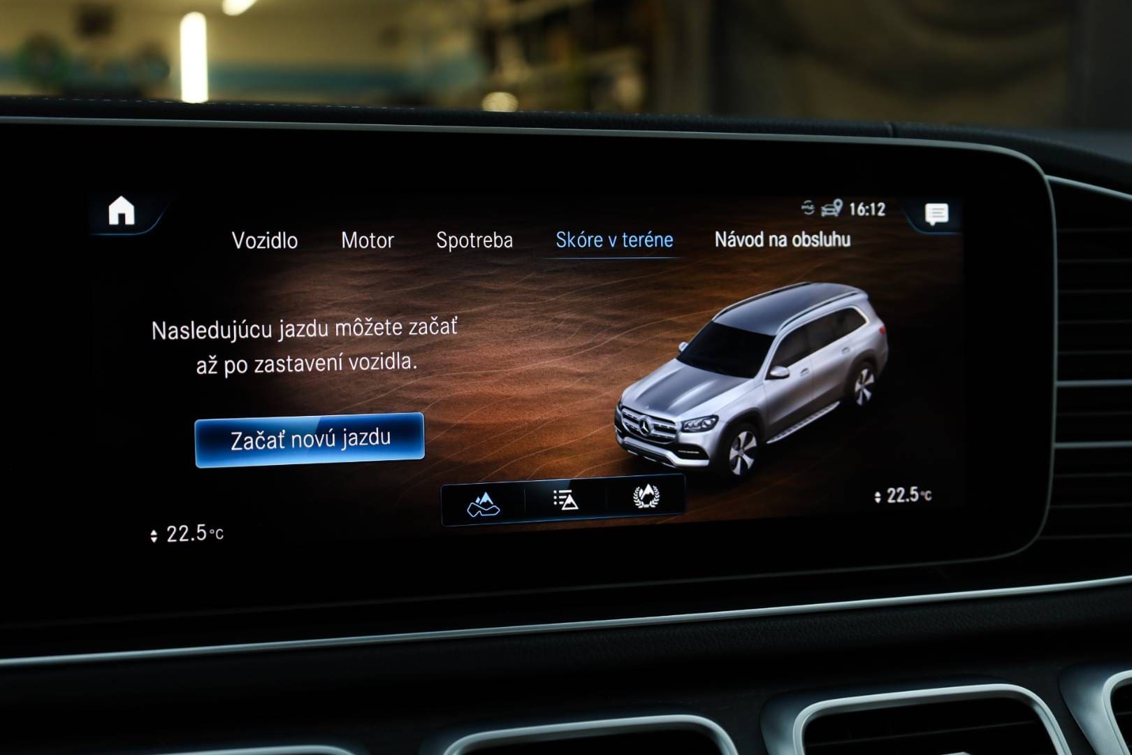 Mercedes-Benz-GLS-400-d-4MATIC-AT-32