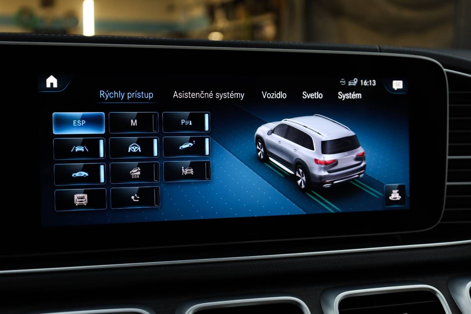 Mercedes-Benz-GLS-400-d-4MATIC-AT-34