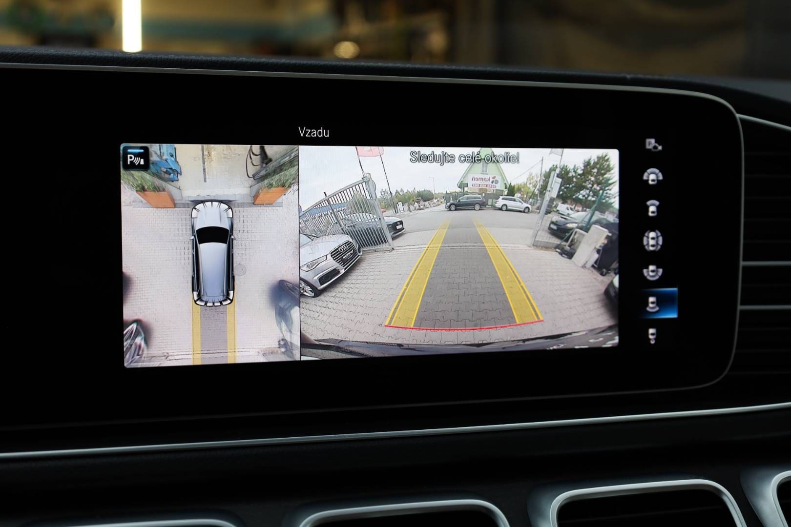 Mercedes-Benz-GLS-400-d-4MATIC-AT-37