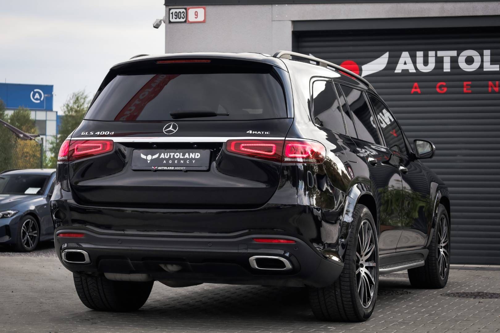 Mercedes-Benz-GLS-400-d-4MATIC-AT-5