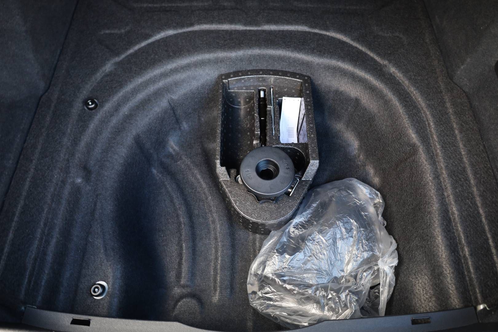 Volkswagen-Arteon-SB-20-TDI-Elegance-DSG-48