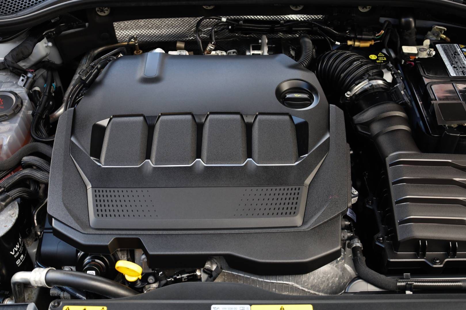 Volkswagen-Arteon-SB-20-TDI-Elegance-DSG-56