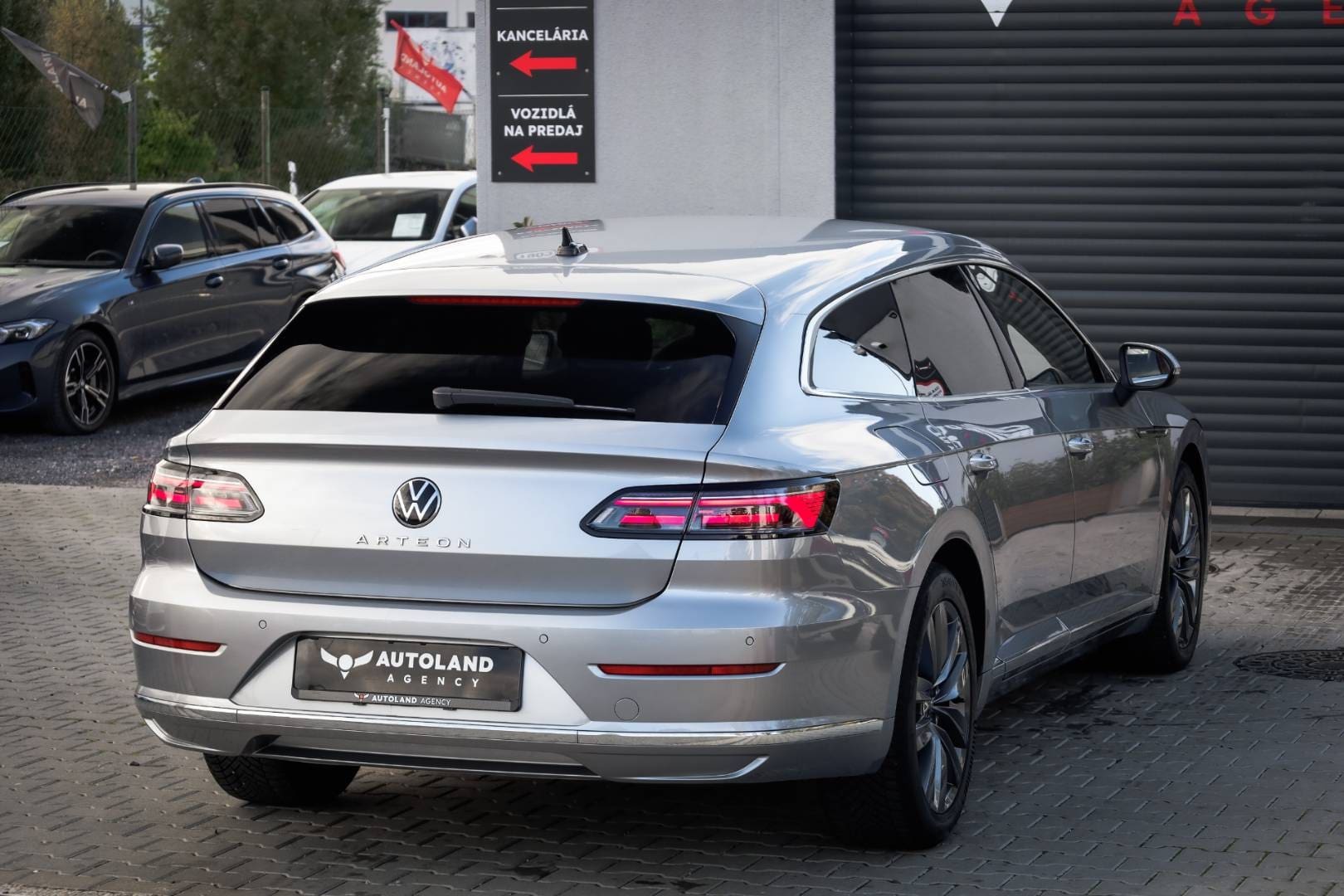 Volkswagen-Arteon-SB-20-TDI-Elegance-DSG-6