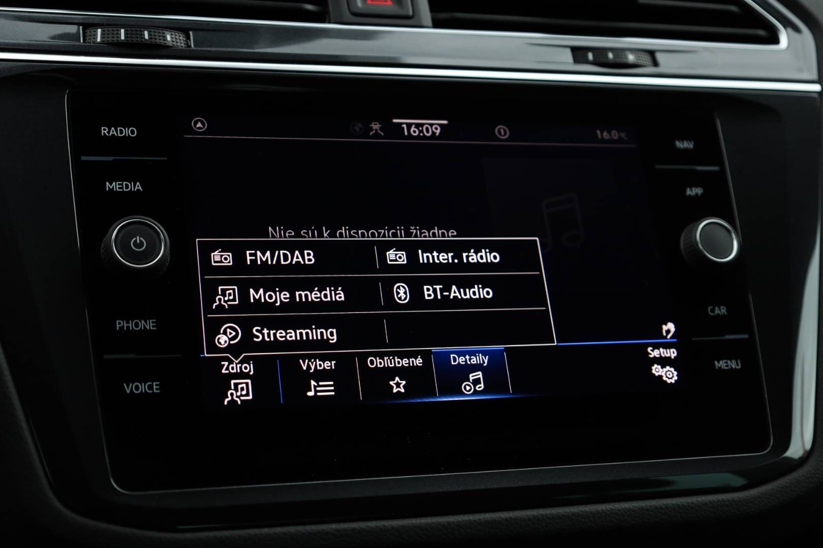 Volkswagen-Tiguan-20-TDI-EVO-Life-DSG-Webasto-27