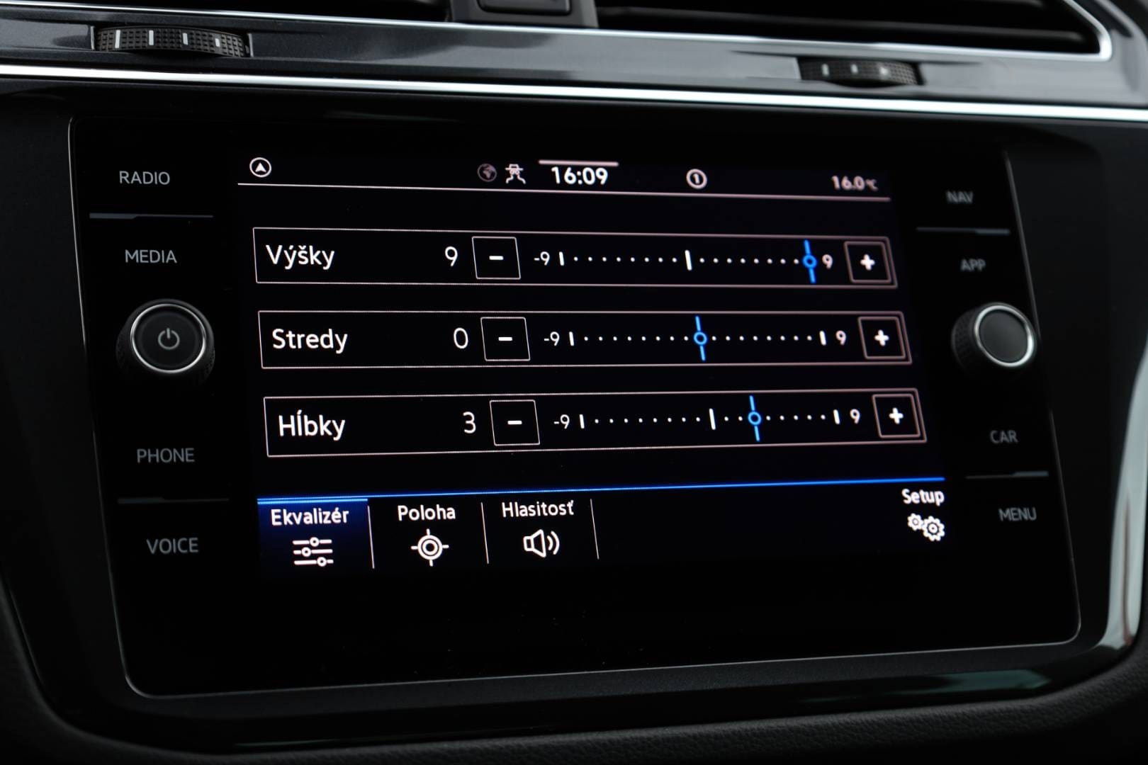 Volkswagen-Tiguan-20-TDI-EVO-Life-DSG-Webasto-30