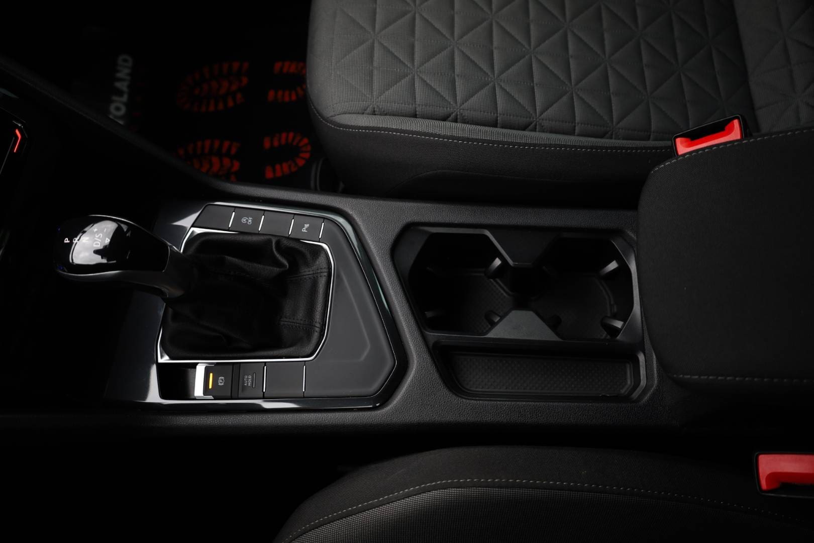 Volkswagen-Tiguan-20-TDI-EVO-Life-DSG-Webasto-37