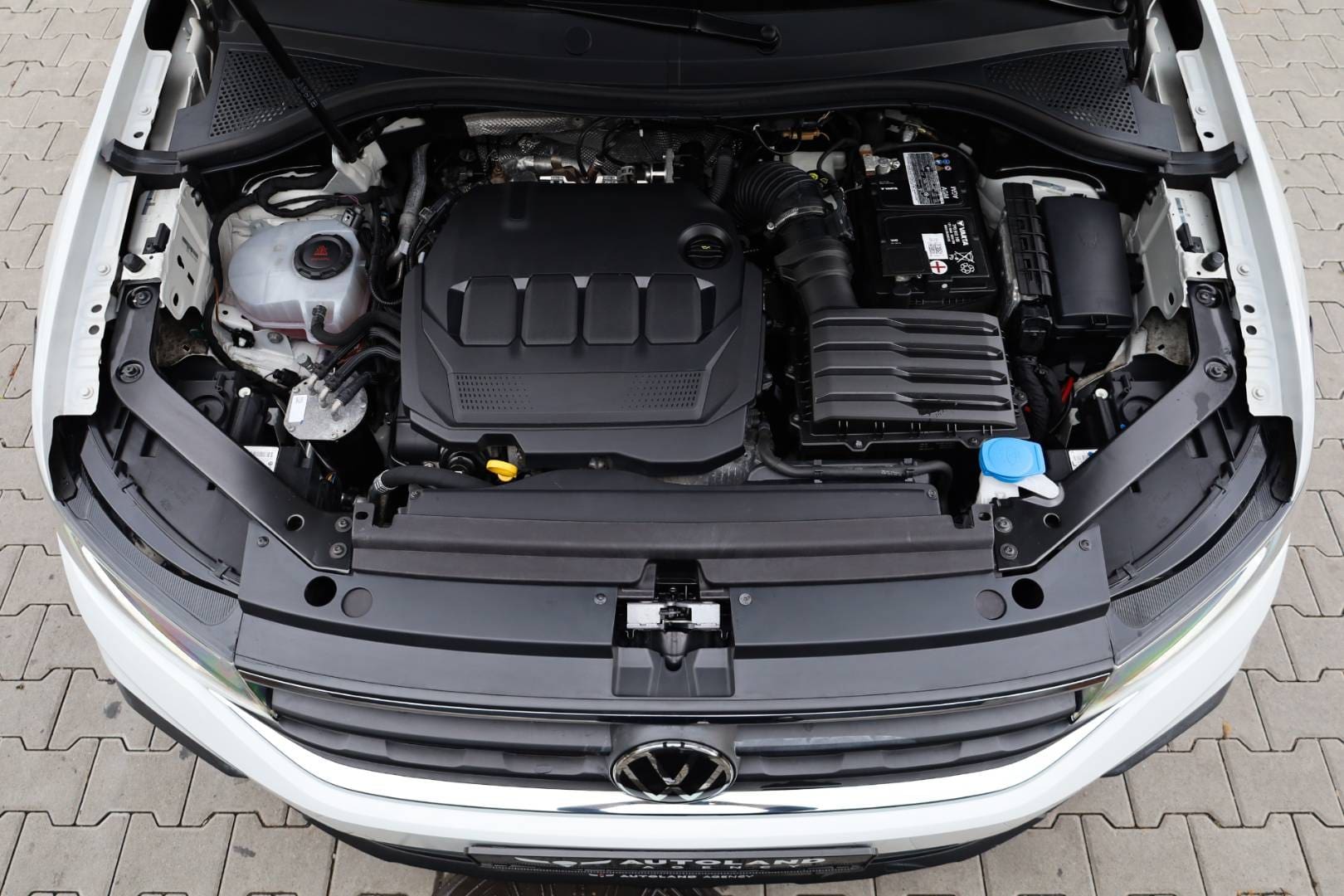 Volkswagen-Tiguan-20-TDI-EVO-Life-DSG-Webasto-48