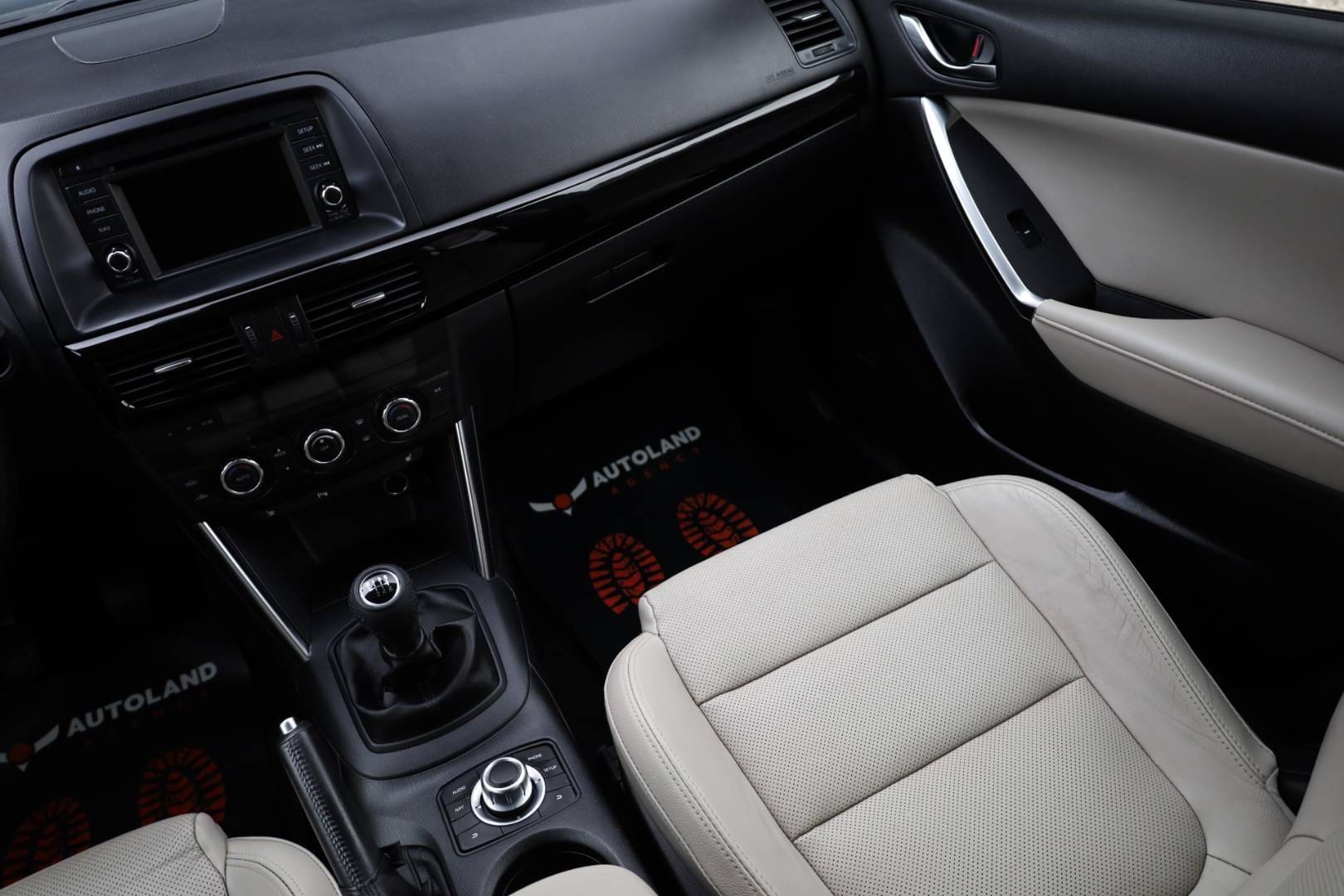 Mazda-CX-5-20-Skyactiv-G160-Revolution-Top-AWD-13