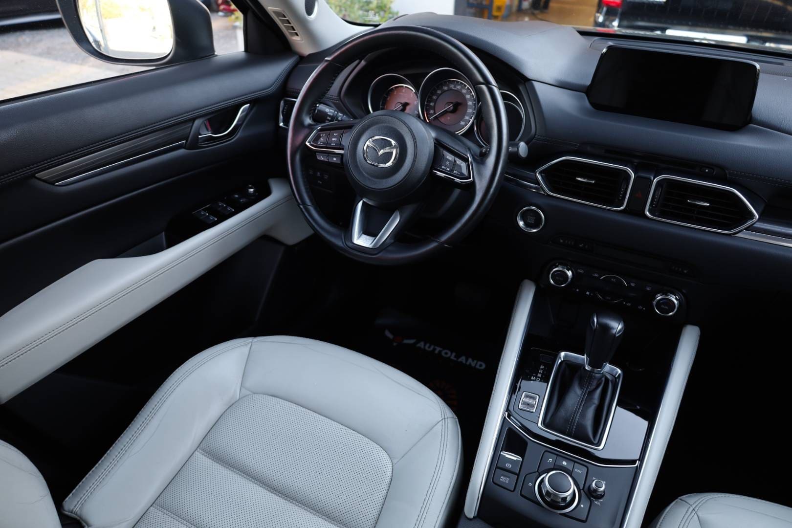 Mazda-CX-5-20-Skyactiv-G160-Revolution-Top-AWD-AT-14