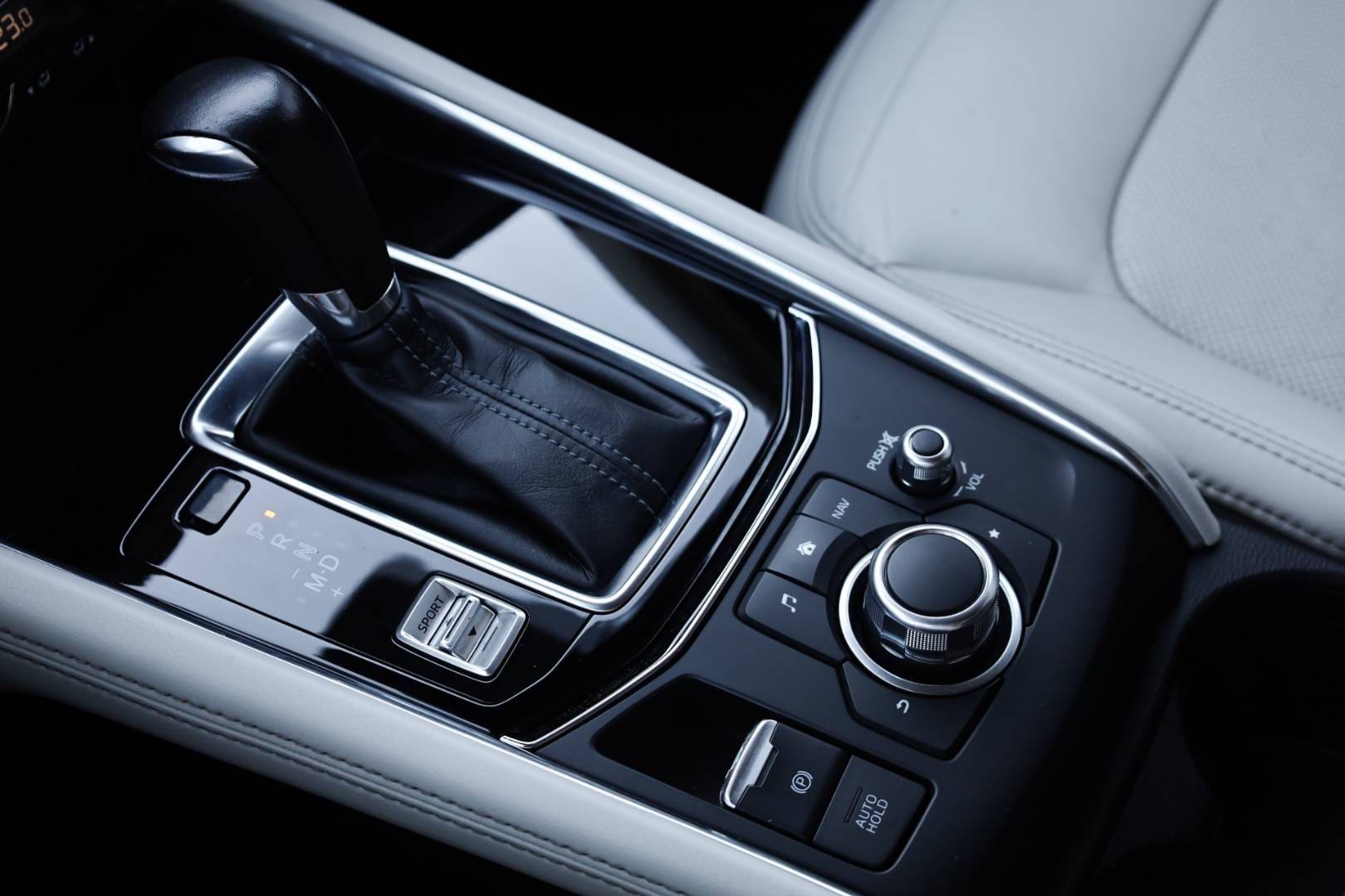 Mazda-CX-5-20-Skyactiv-G160-Revolution-Top-AWD-AT-32