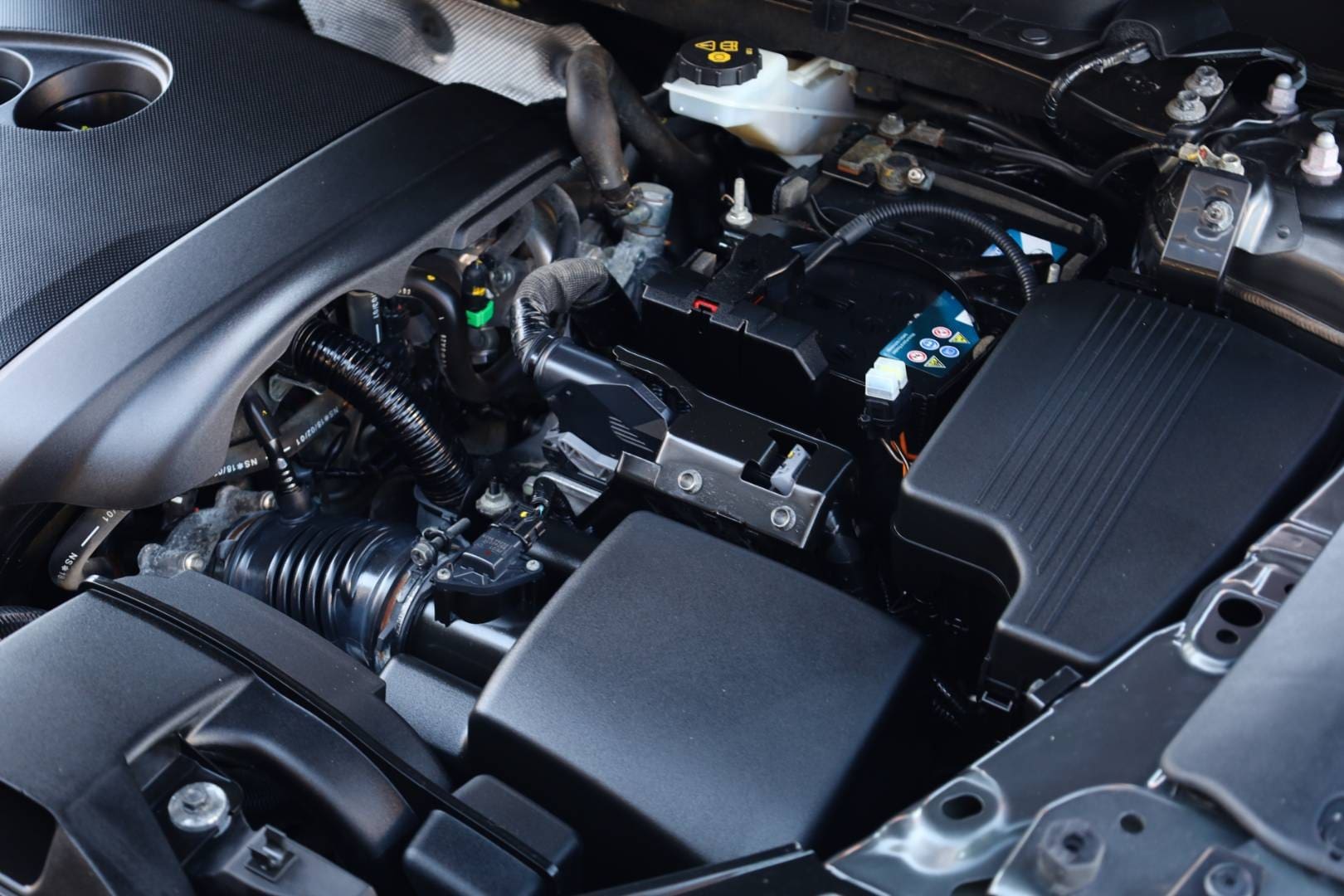 Mazda-CX-5-20-Skyactiv-G160-Revolution-Top-AWD-AT-48