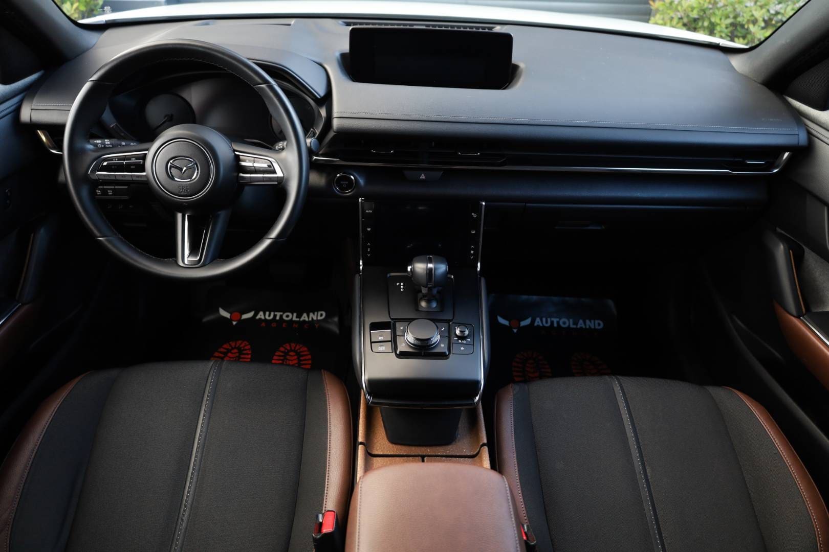 Mazda-MX-30-e-Skyactiv-GT-Plus-Luxury-Vintage-12