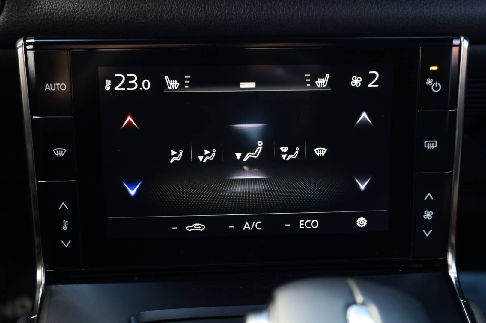 Mazda-MX-30-e-Skyactiv-GT-Plus-Luxury-Vintage-34