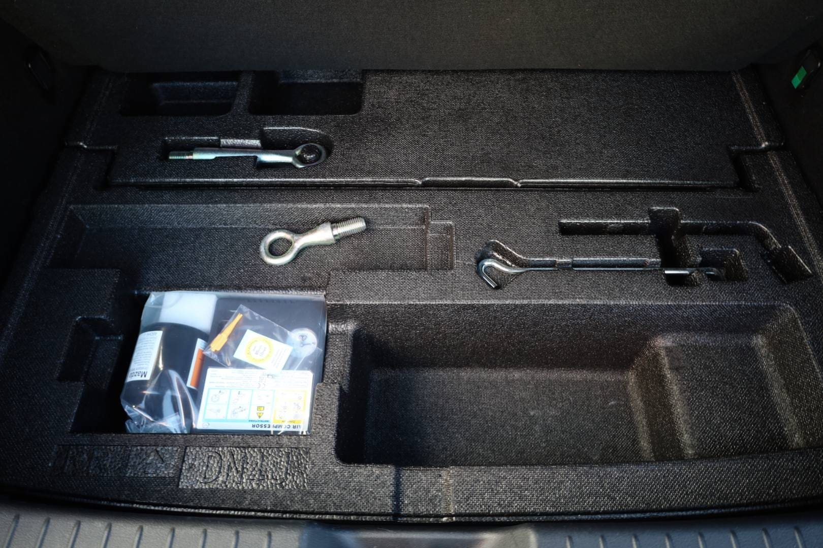 Mazda-MX-30-e-Skyactiv-GT-Plus-Luxury-Vintage-42