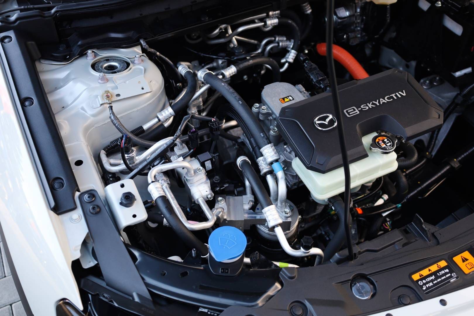 Mazda-MX-30-e-Skyactiv-GT-Plus-Luxury-Vintage-47