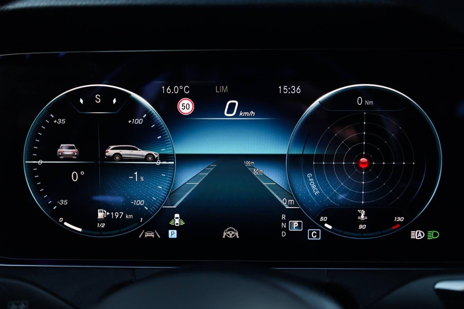 Mercedes-Benz-E-trieda-Kombi-220-d-All-Terrain-4MATIC-AT-23