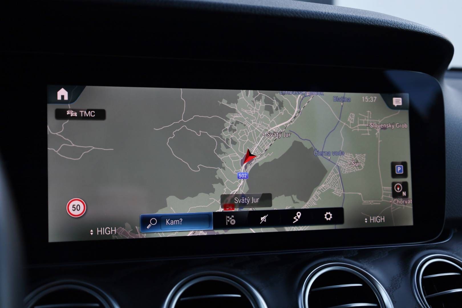 Mercedes-Benz-E-trieda-Kombi-220-d-All-Terrain-4MATIC-AT-27