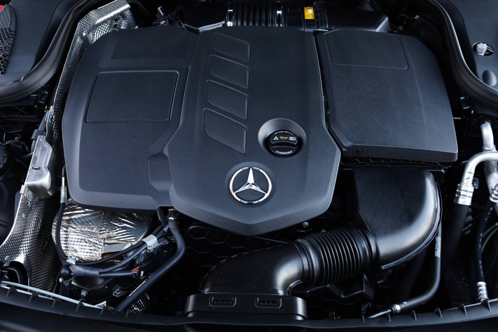 Mercedes-Benz-E-trieda-Kombi-220-d-All-Terrain-4MATIC-AT-57