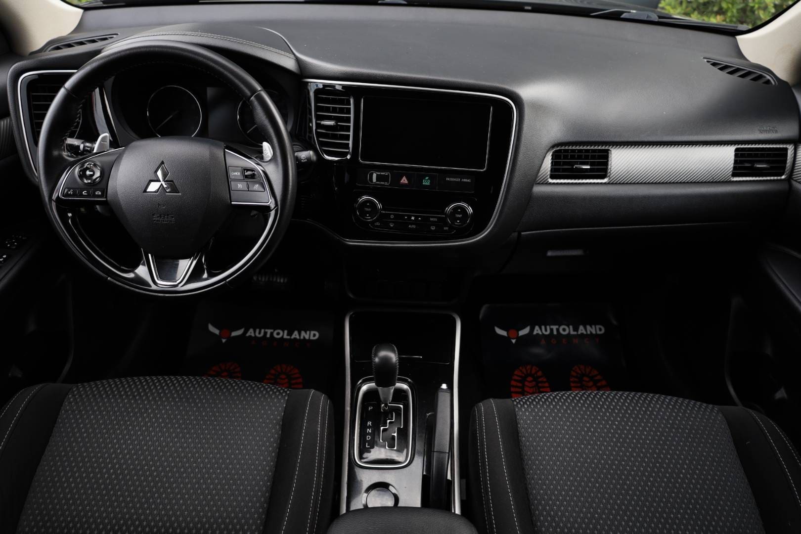 Mitsubishi-Outlander-20-MIVEC-Diamant-Edition-CVT-12