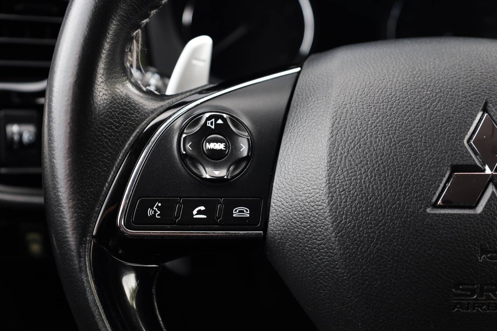 Mitsubishi-Outlander-20-MIVEC-Diamant-Edition-CVT-18