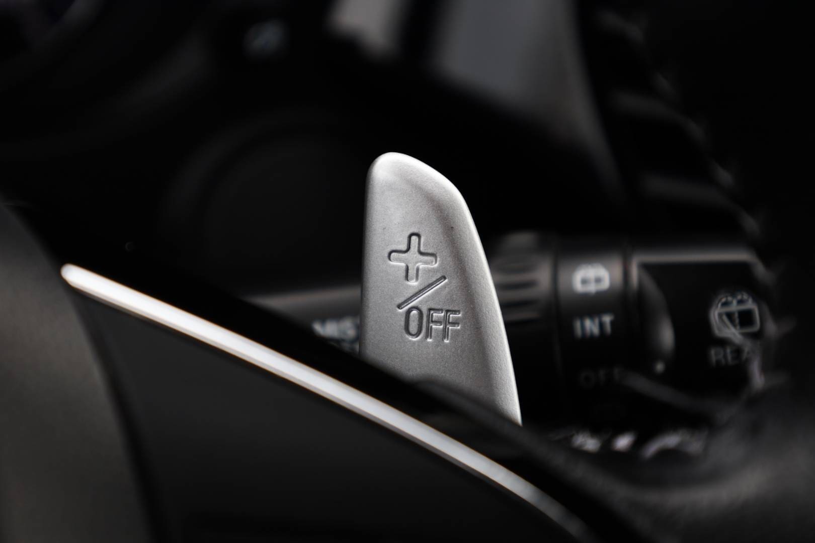 Mitsubishi-Outlander-20-MIVEC-Diamant-Edition-CVT-22