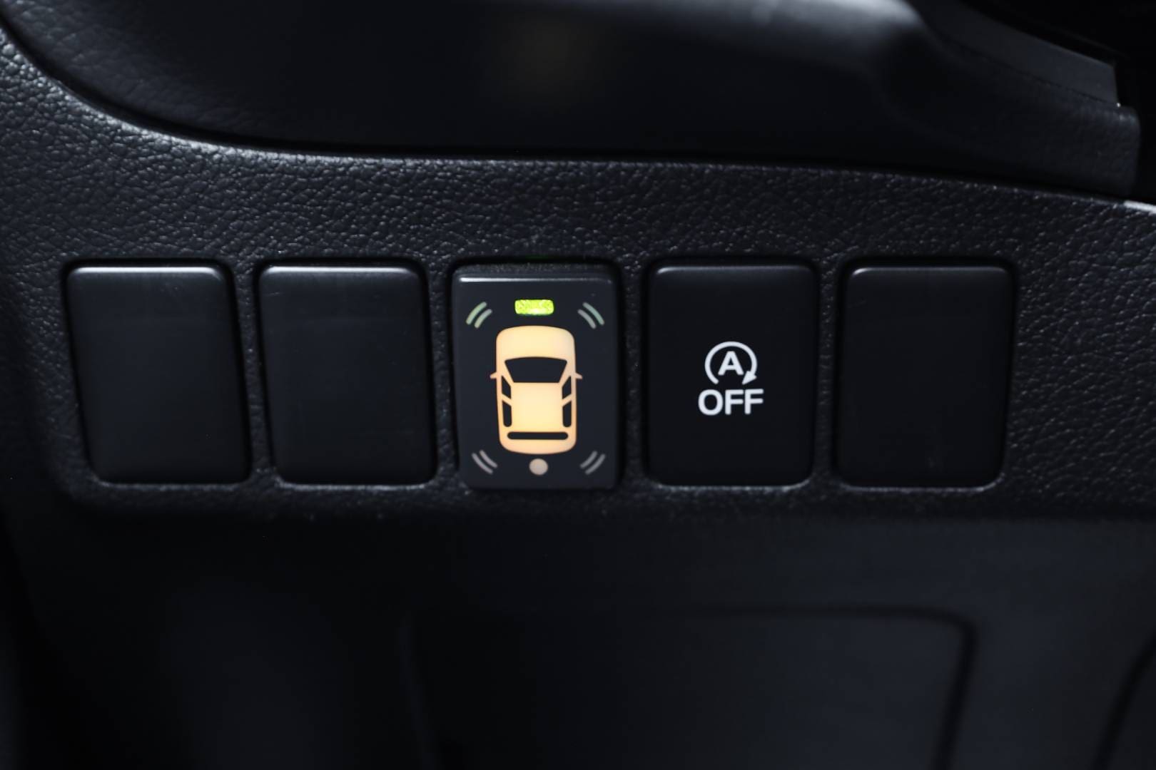 Mitsubishi-Outlander-20-MIVEC-Diamant-Edition-CVT-36