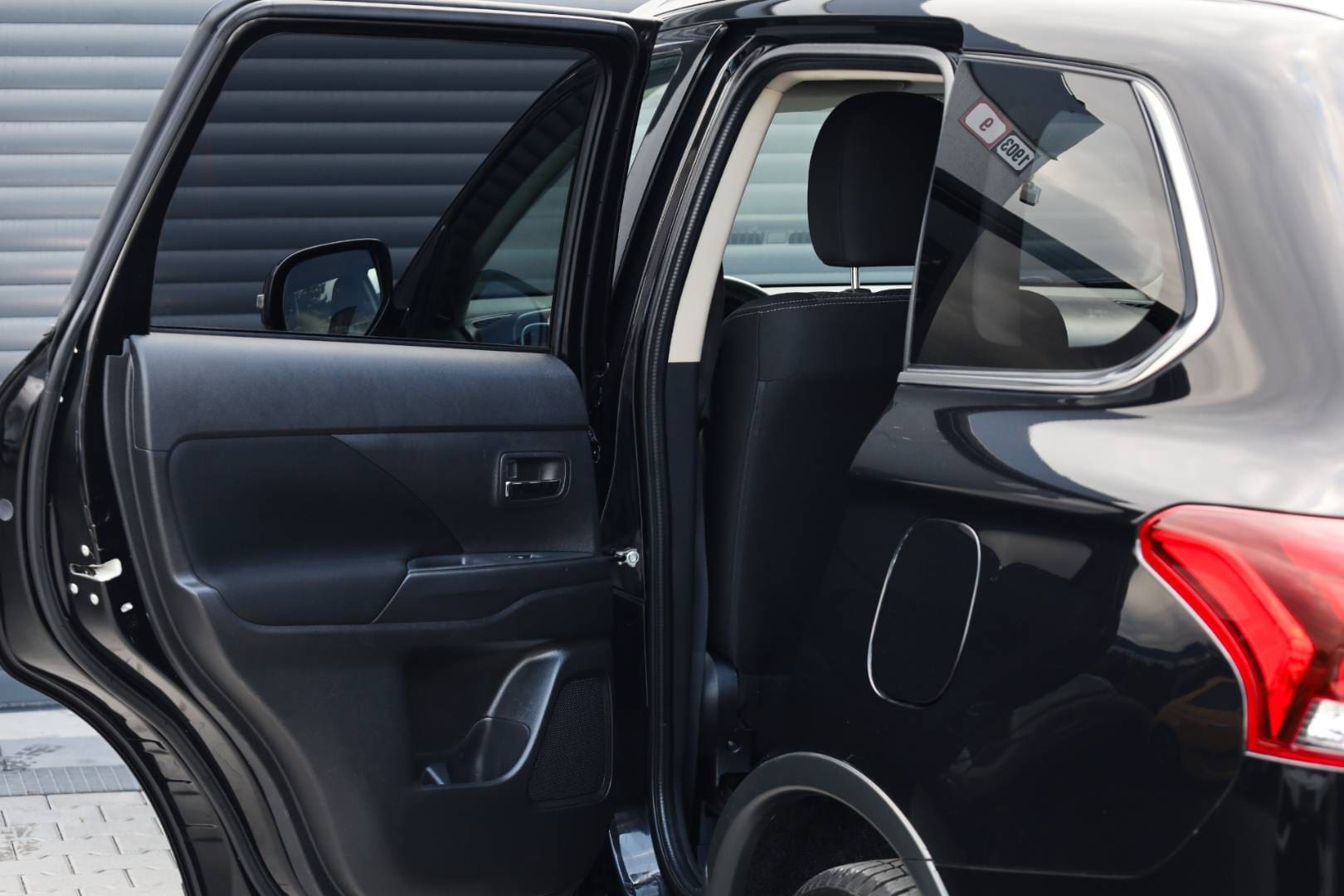 Mitsubishi-Outlander-20-MIVEC-Diamant-Edition-CVT-38