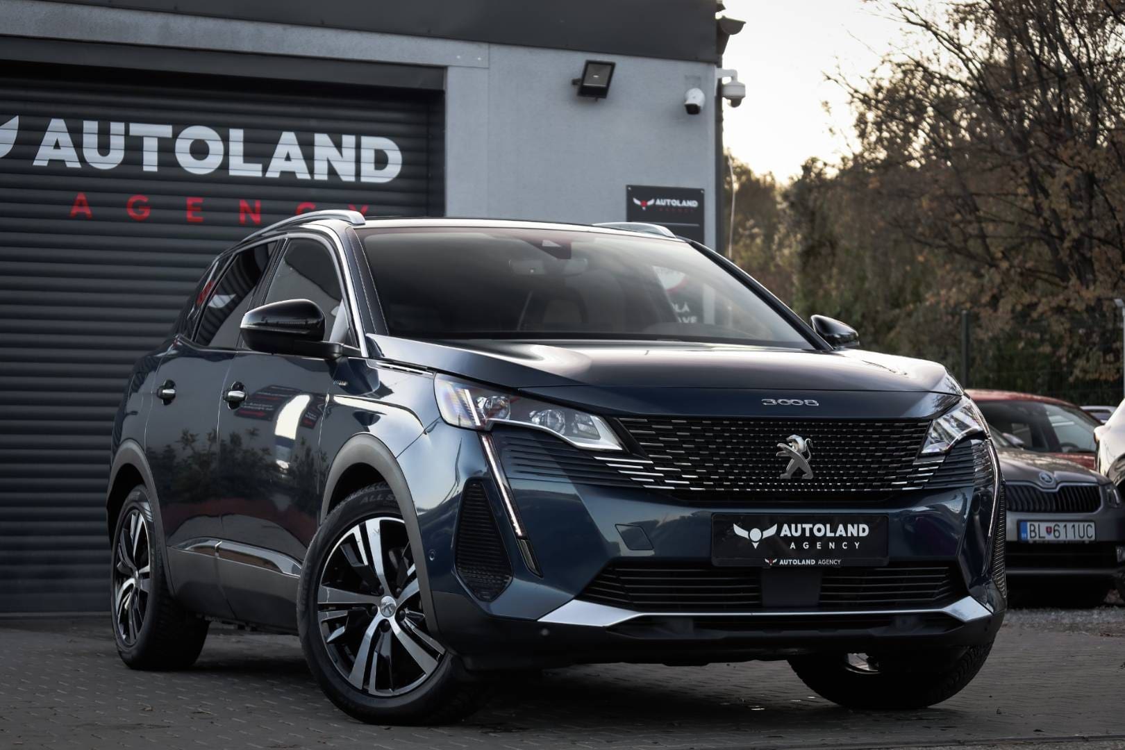 Peugeot-3008-16-Hybrid-225k-GT-Pack-AT-3