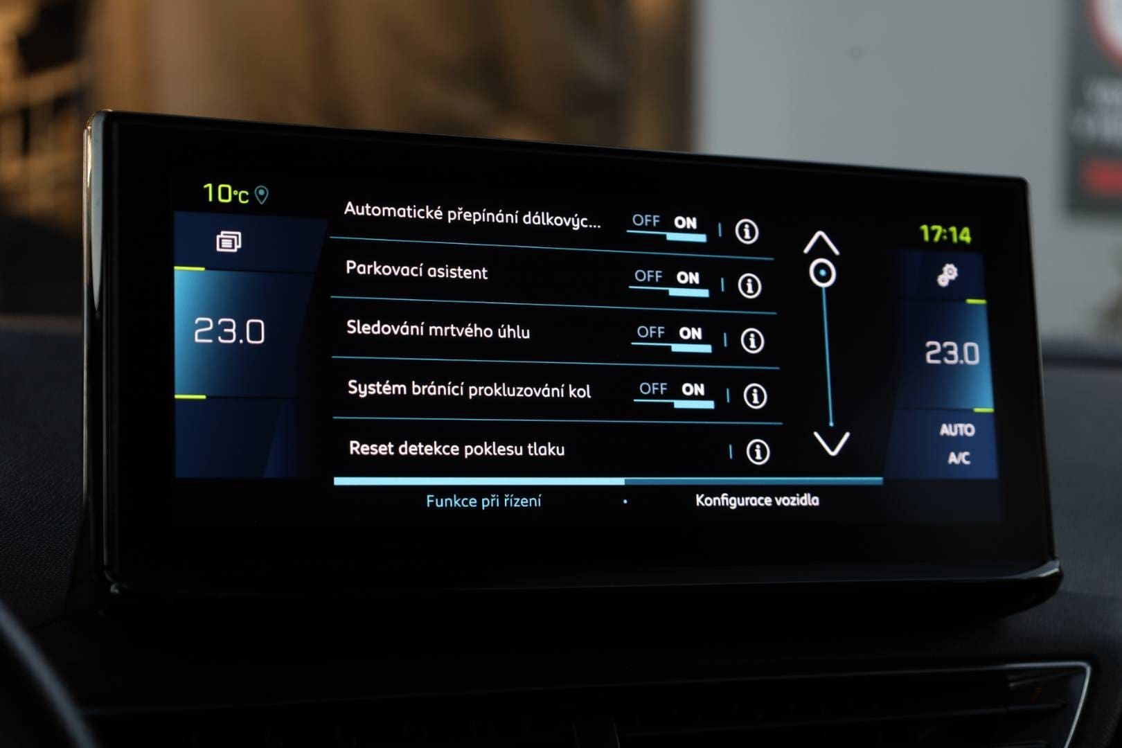 Peugeot-3008-16-Hybrid-225k-GT-Pack-AT-32