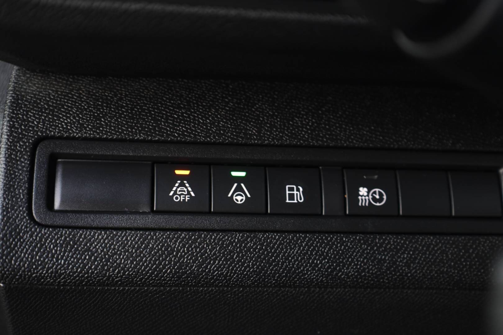 Peugeot-3008-16-Hybrid-225k-GT-Pack-AT-37