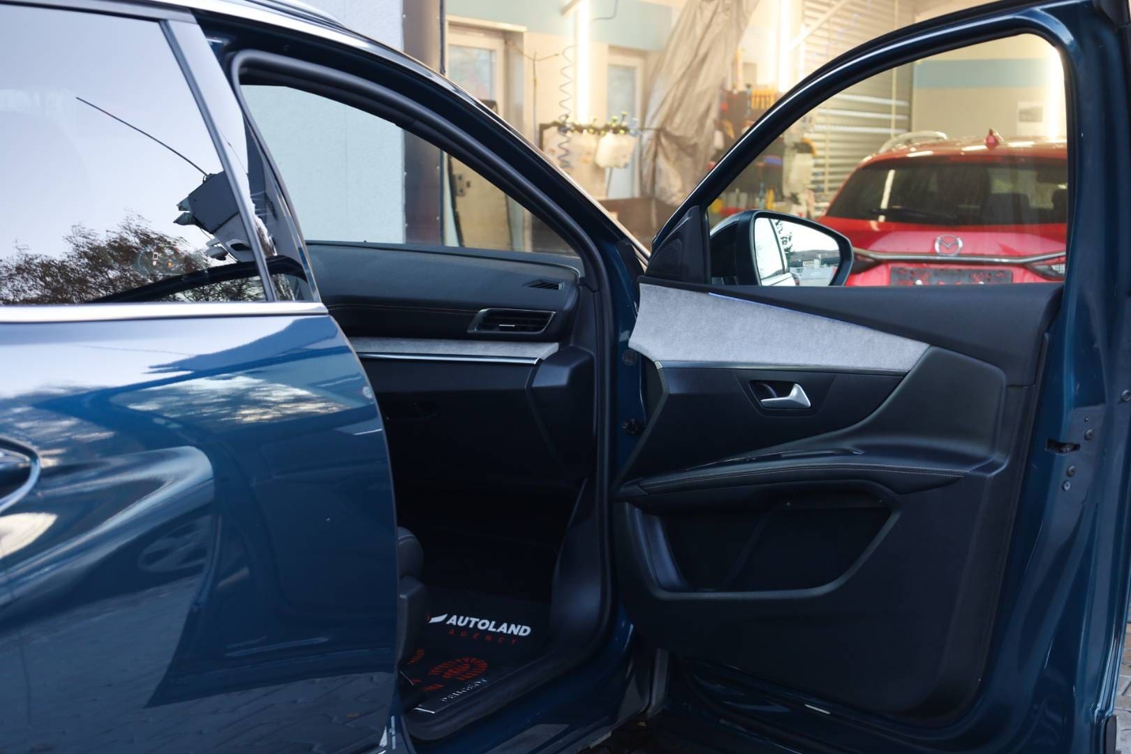 Peugeot-3008-16-Hybrid-225k-GT-Pack-AT-45