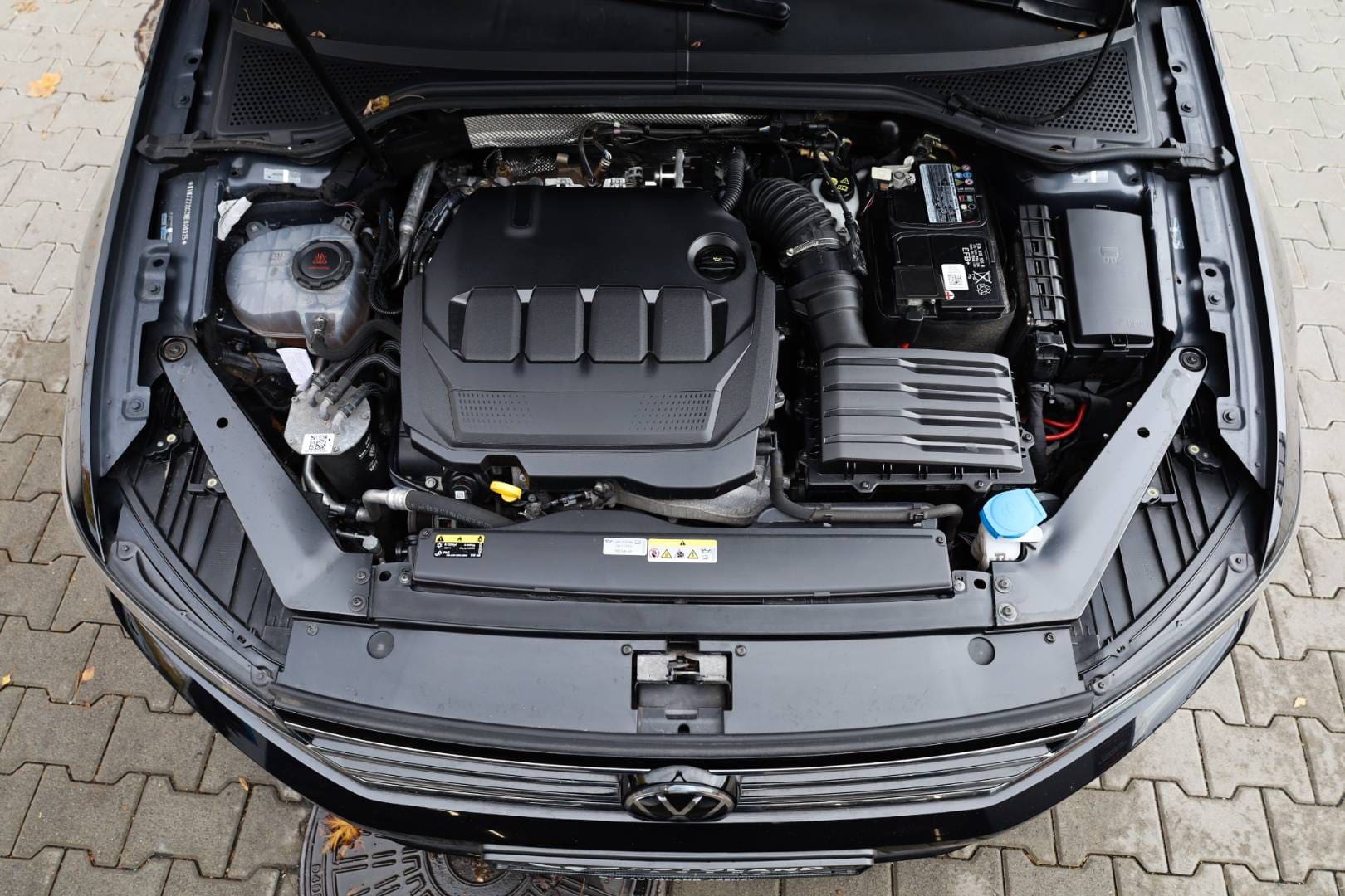 Volkswagen-Passat-Variant-20-TDI-EVO-Business-DSG-49