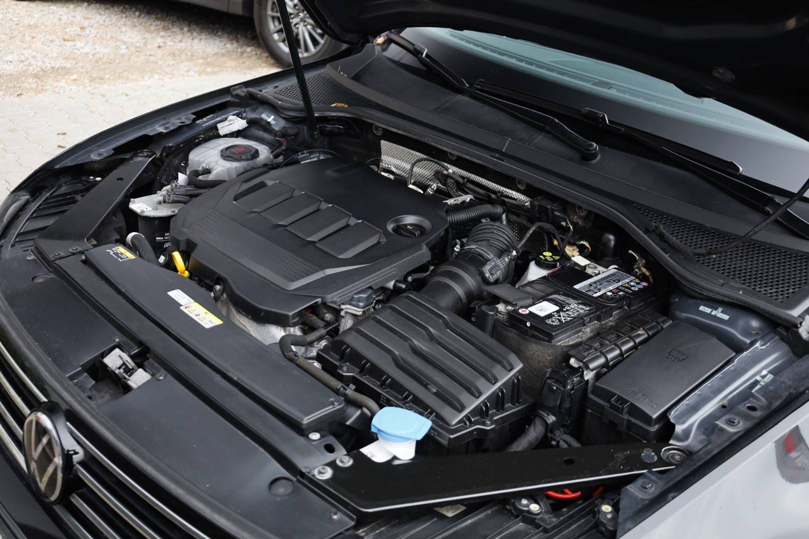 Volkswagen-Passat-Variant-20-TDI-EVO-Business-DSG-53