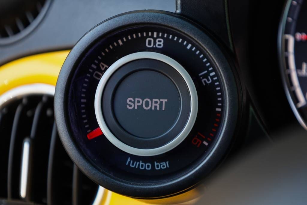 Fiat-500-Abarth-595-26