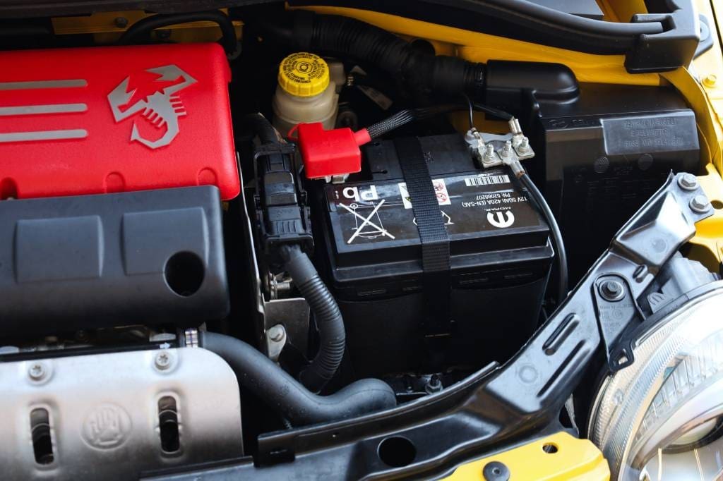 Fiat-500-Abarth-595-45