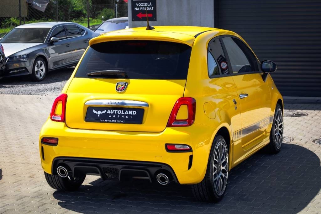 Fiat-500-Abarth-595-6