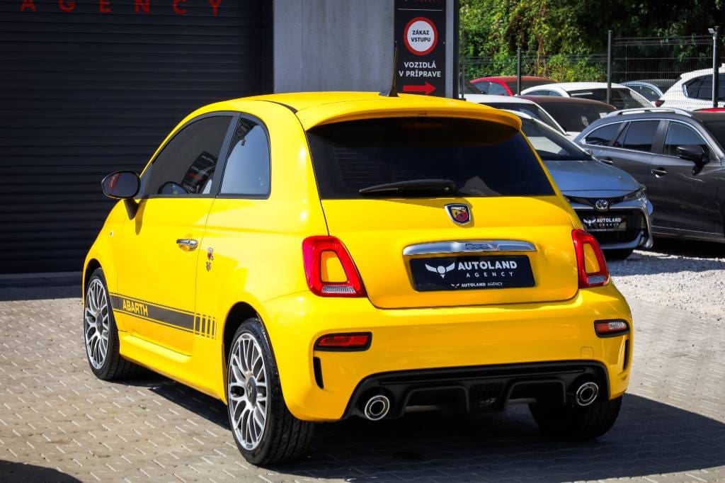 Fiat-500-Abarth-595-9