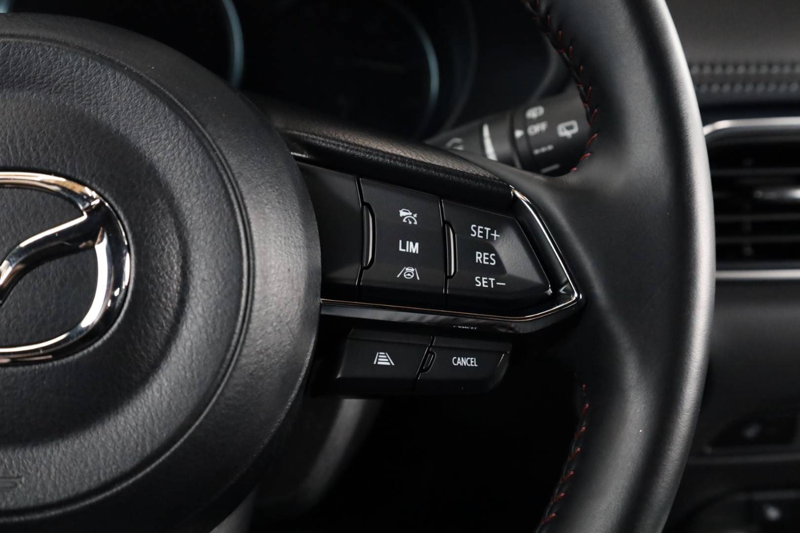 Mazda-CX-5-20-Skyactiv-G165-Homura-20