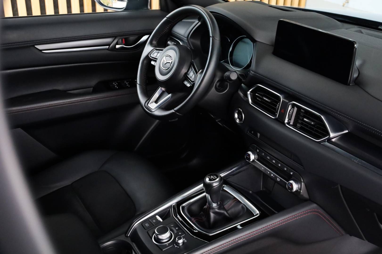 Mazda-CX-5-20-Skyactiv-G165-Homura-48