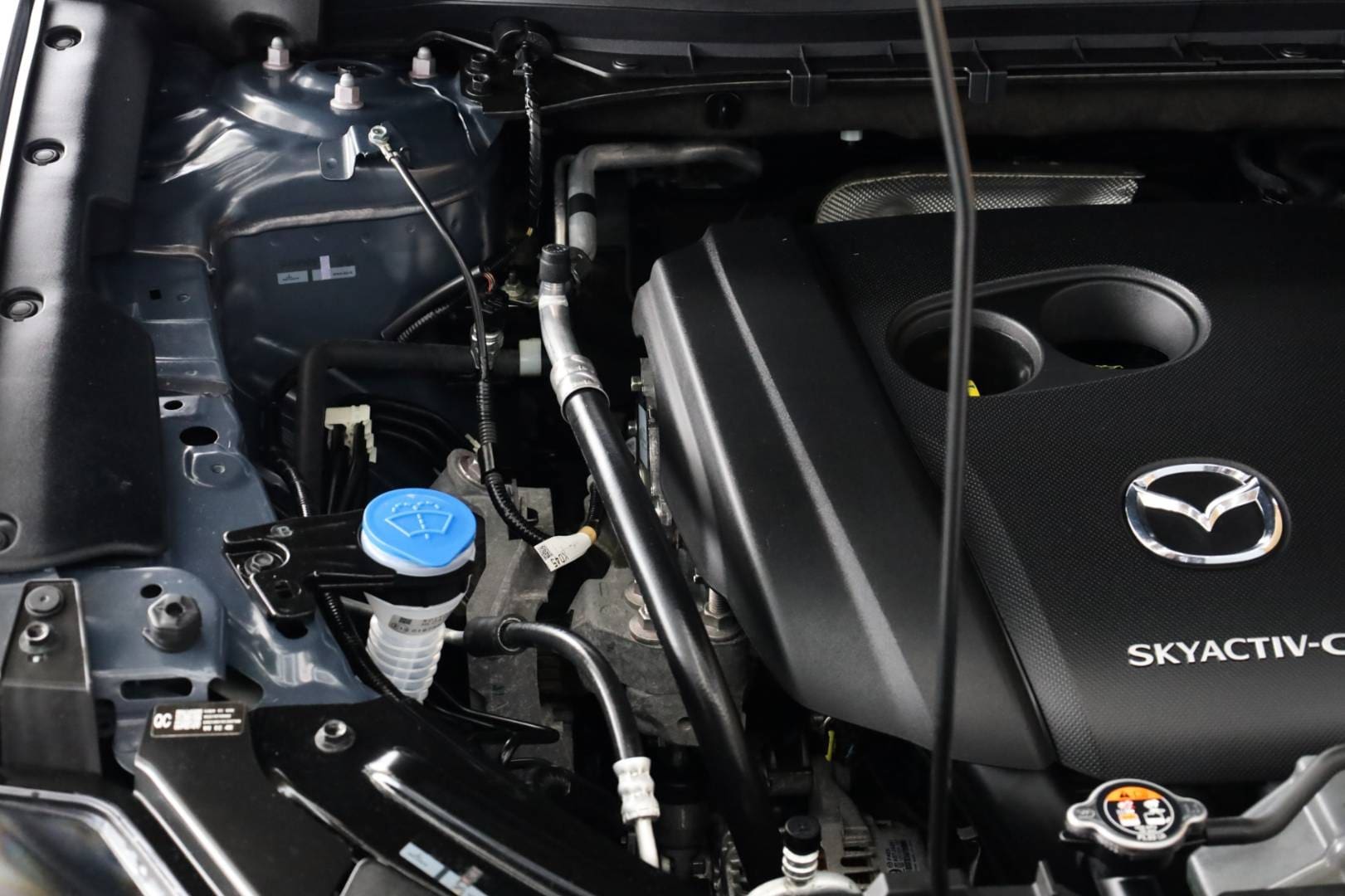 Mazda-CX-5-20-Skyactiv-G165-Homura-50
