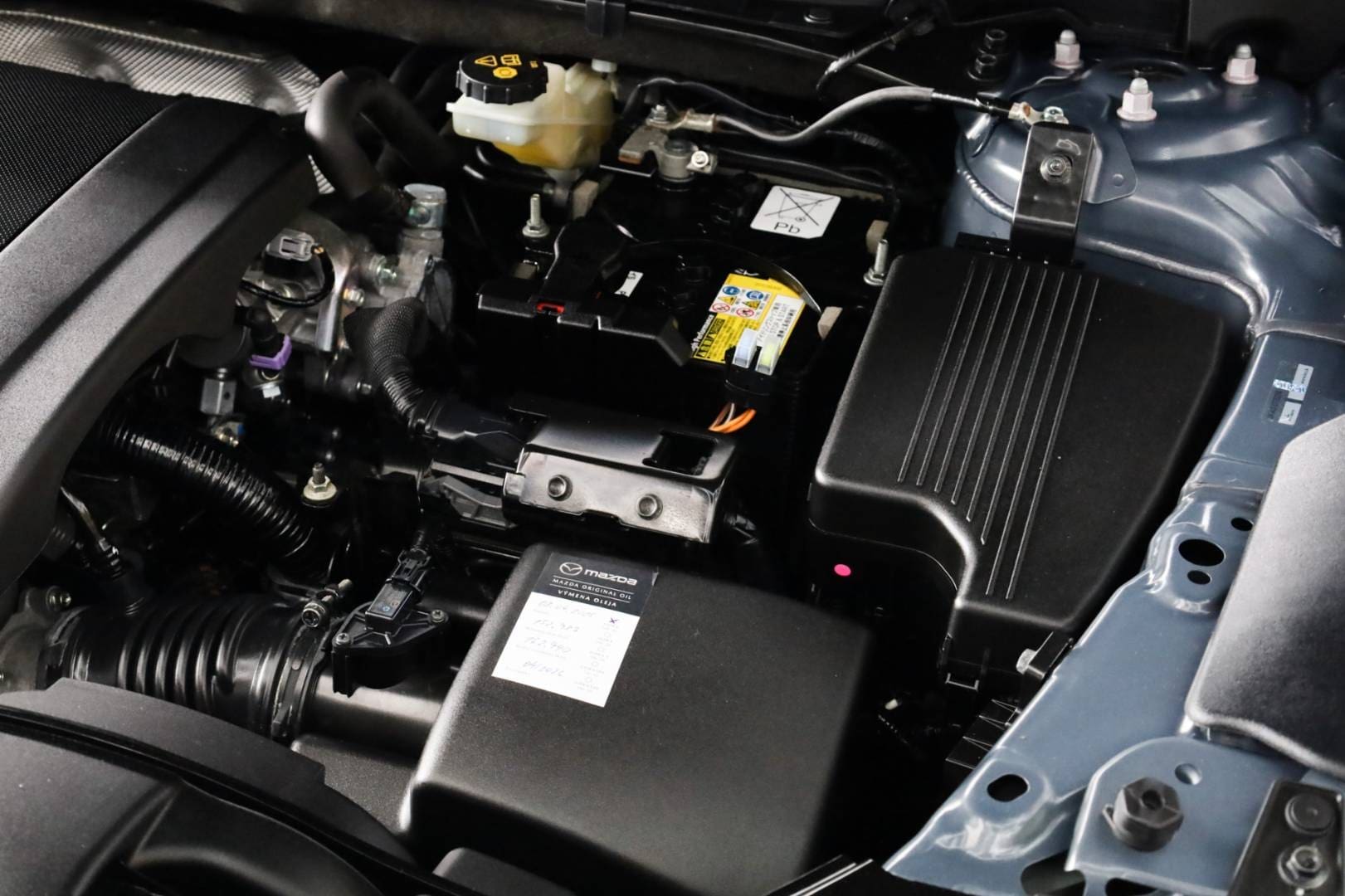Mazda-CX-5-20-Skyactiv-G165-Homura-52