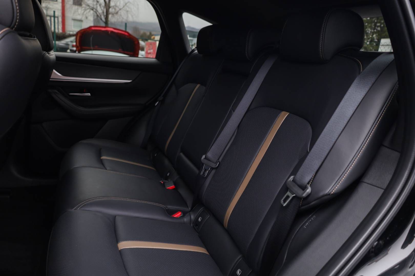 Mazda-CX-60-33-e-Skyactiv-D254-mHEV-Homura-AWD-AT-39
