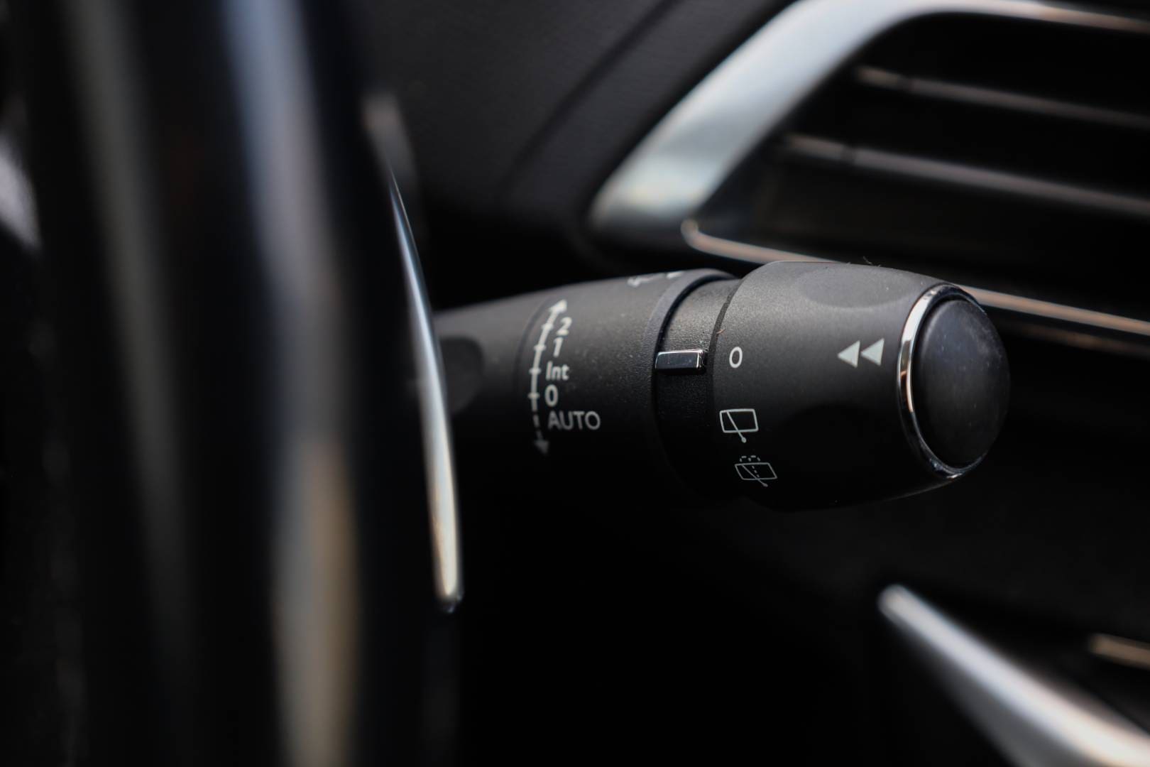 Peugeot-3008-12-PureTech-130k-Active-Pack-AT-20