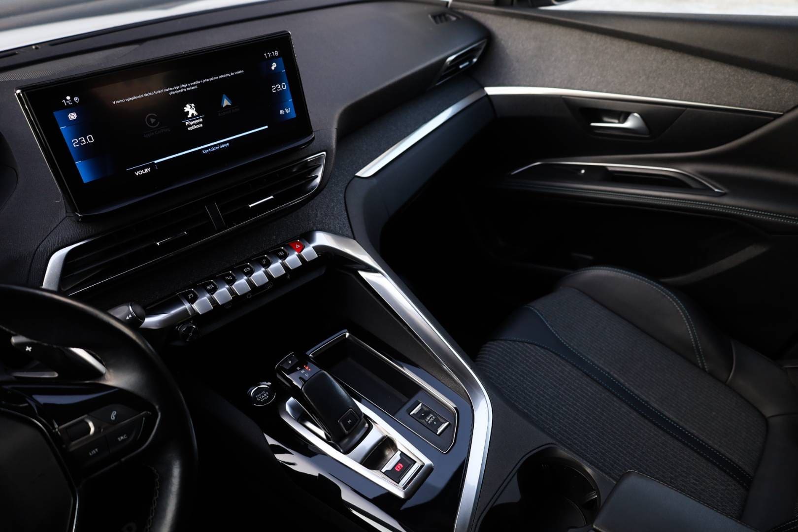 Peugeot-3008-12-PureTech-130k-Active-Pack-AT-24